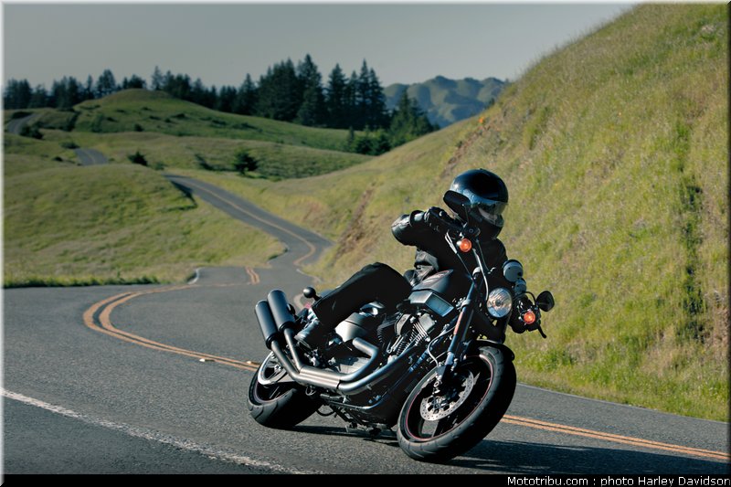 xr1200x_10_harley_davidson_sporster_2012