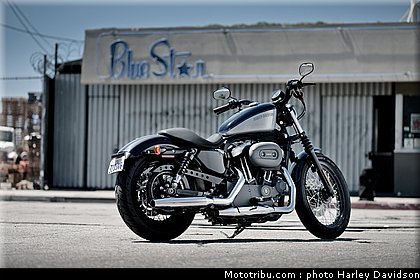 xl1200n_nighster_01_harley_davidson_sporster_2012.jpg