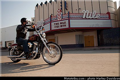 xl1200v_07_harley_davidson_sporster_2012.jpg