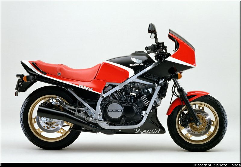 honda_vf750f_1982_2