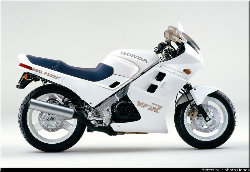 honda_vfr_800_1986_1