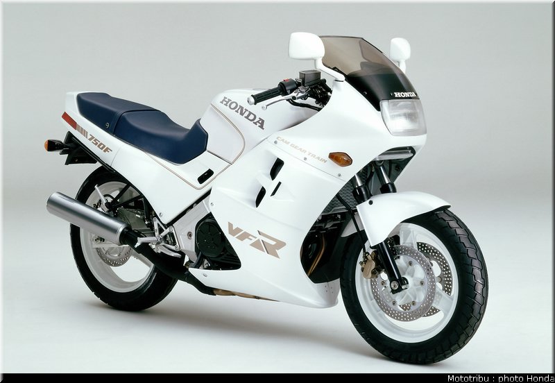 honda_vfr_800_1986_2