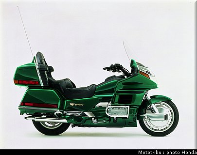 honda_goldwing_1996_1.jpg