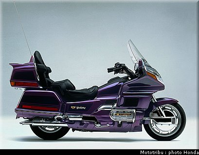 honda_goldwing_1997_2.jpg