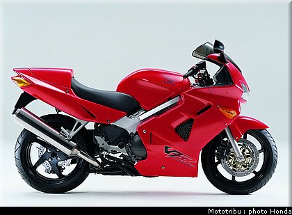 honda_vfr_800a_1998_003.jpg