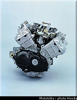 honda_vfr_800a_1998_012.jpg