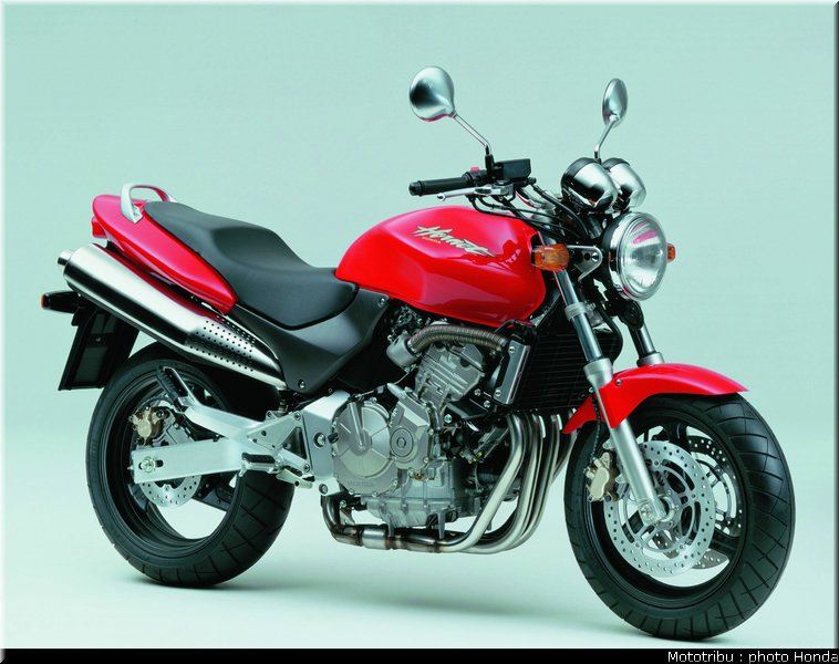 honda_hornet1999_3