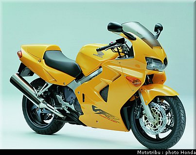honda_800_vfr_1999_6.jpg