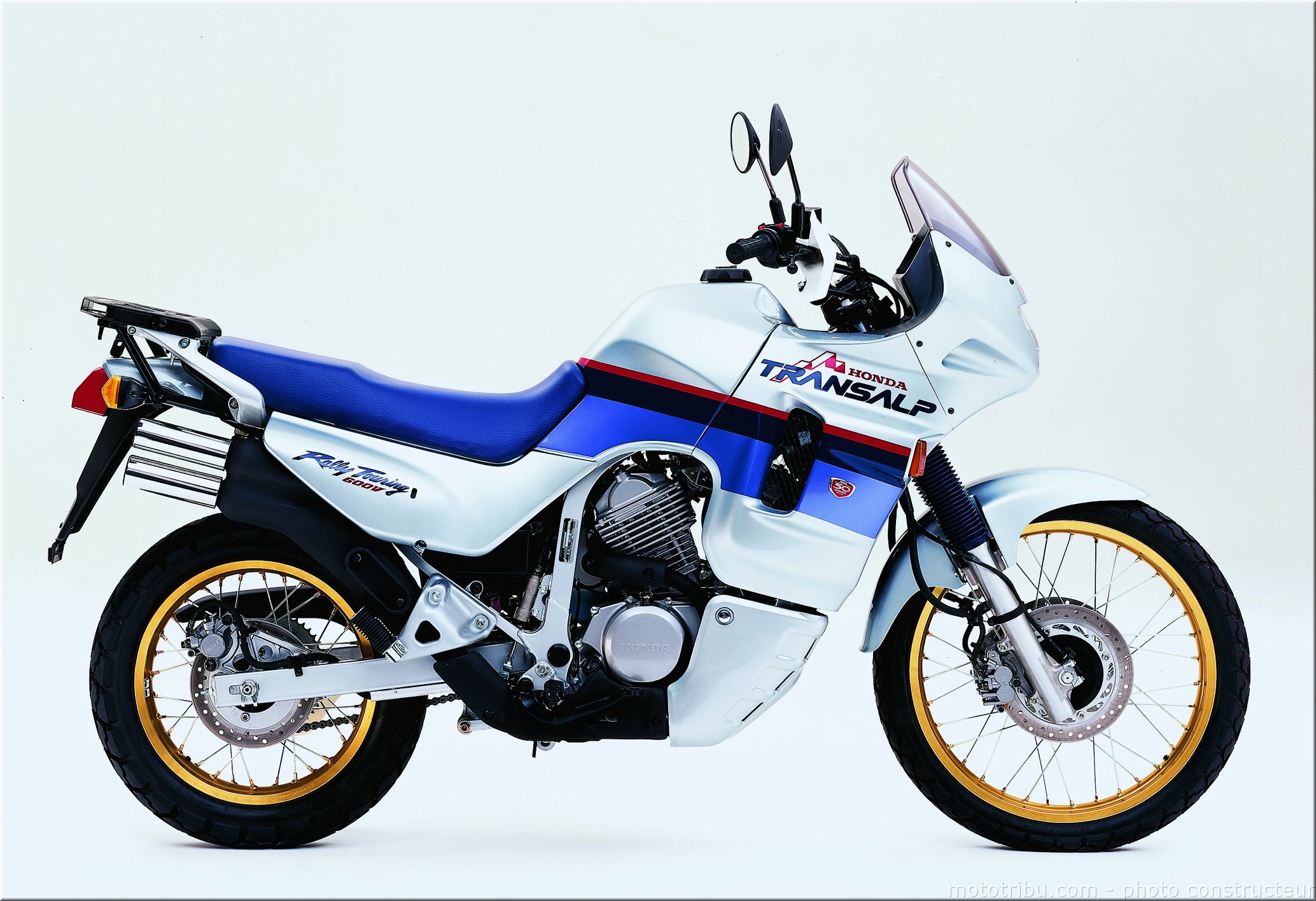 MOTO 