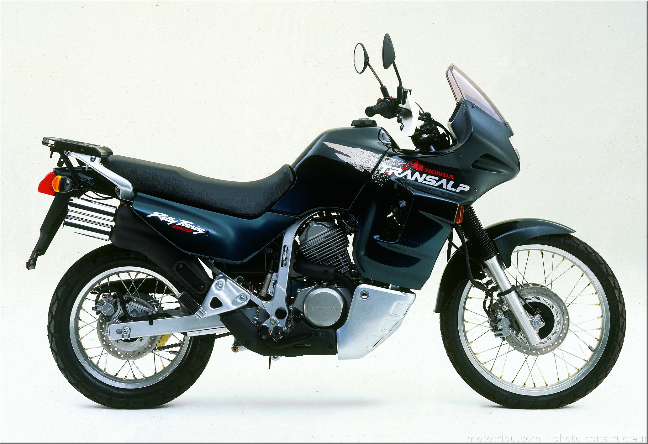MOTO 