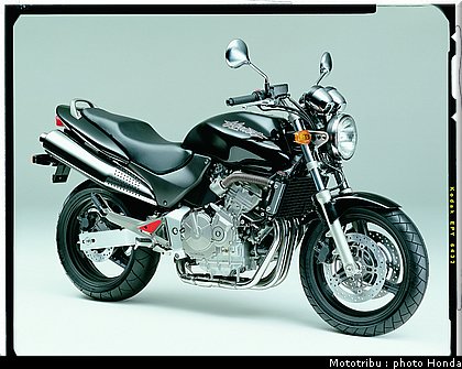 honda_600hornet_2003_1.jpg