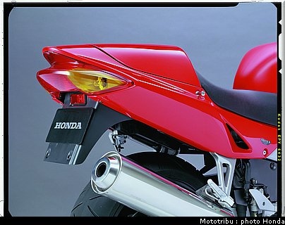 honda_800_vfr_2000_006.jpg