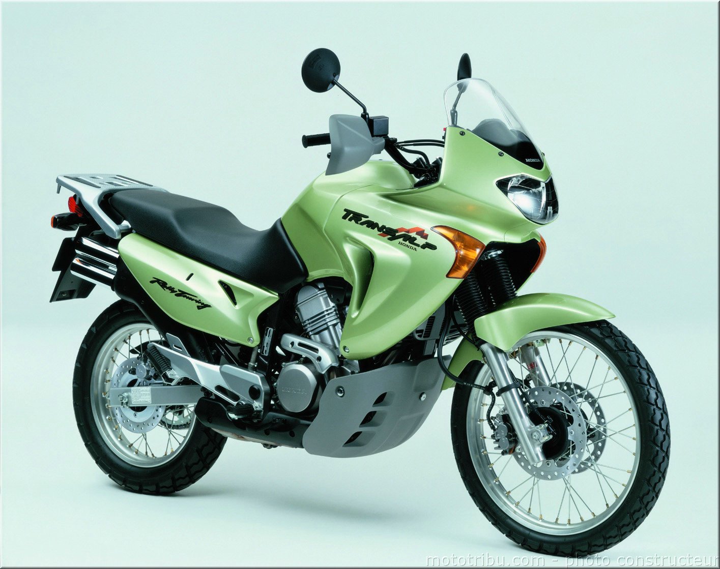 MOTO 