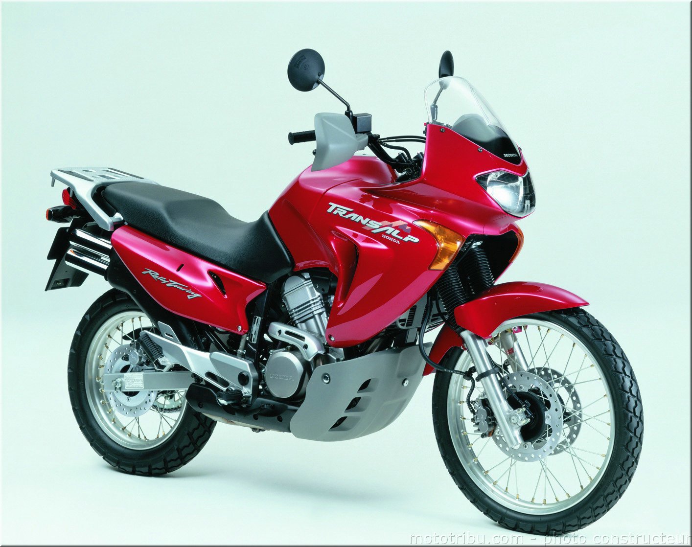 MOTO 