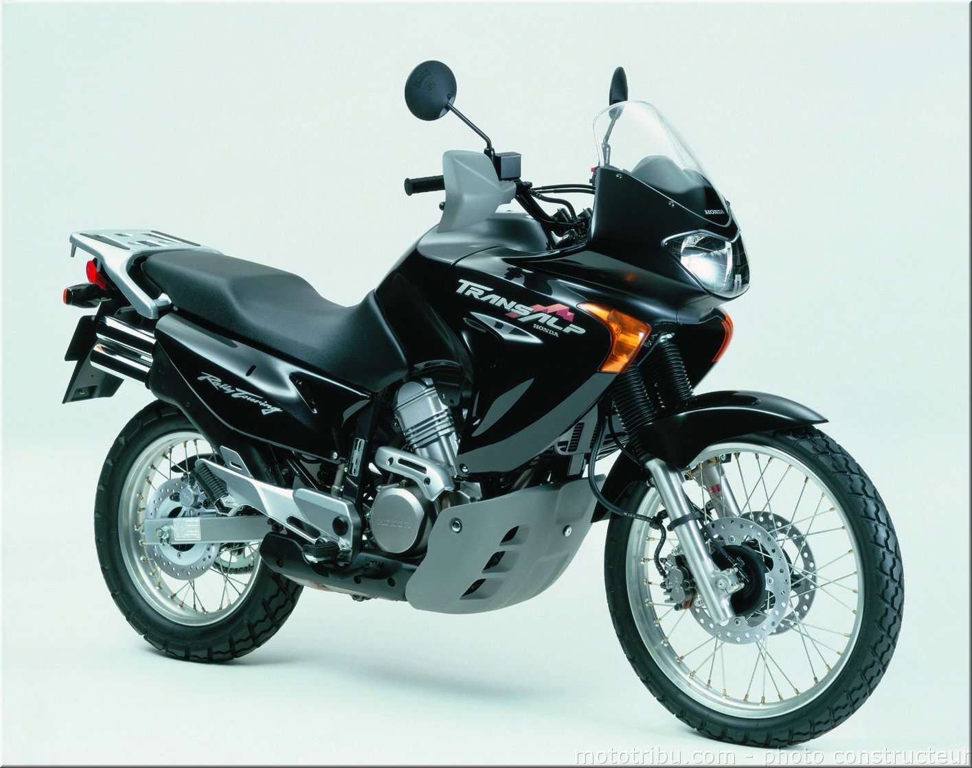 MOTO 