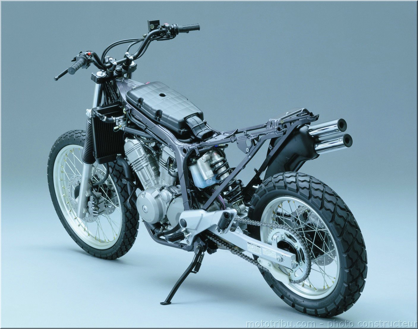 MOTO 