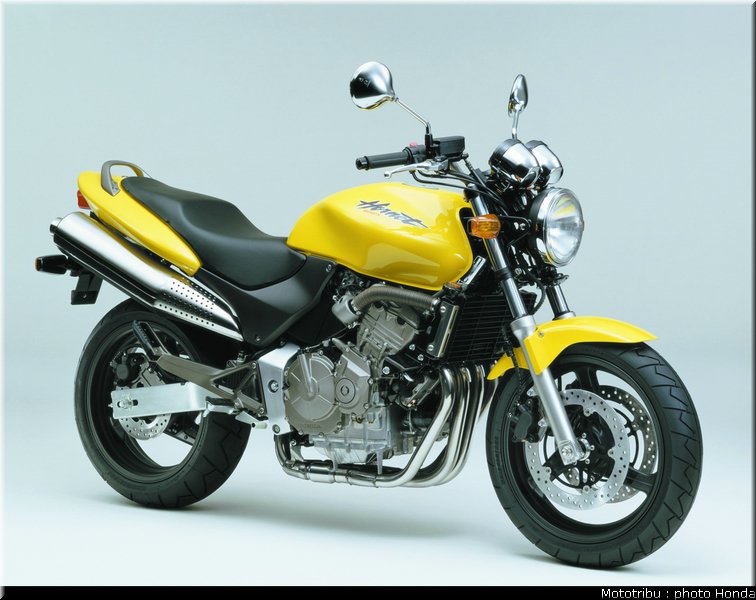 honda_600hornet_2001_005