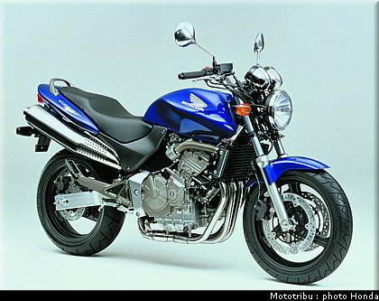 honda_600hornet_2001_003.jpg