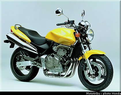 honda_600hornet_2001_006.jpg