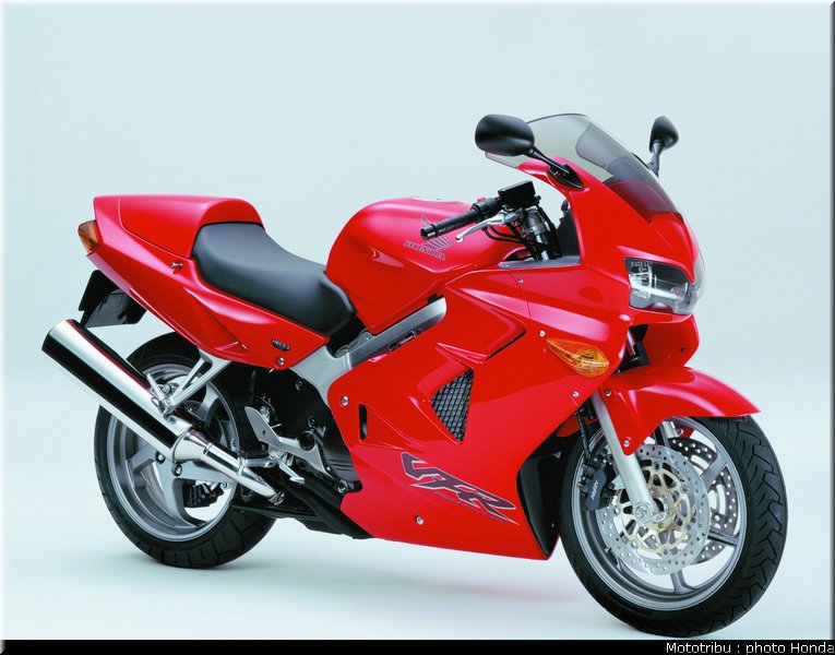 honda_800_vfr_2001_5