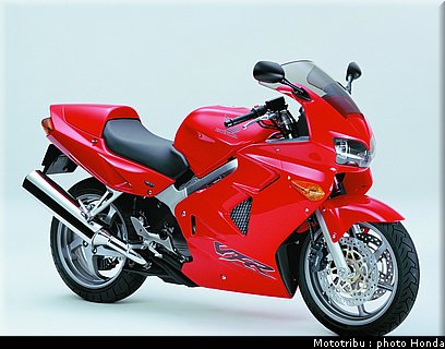 honda_800_vfr_2001_5.jpg