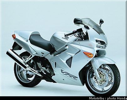 honda_800_vfr_2001_6.jpg