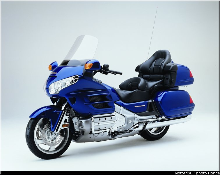 honda_goldwing_2001_008