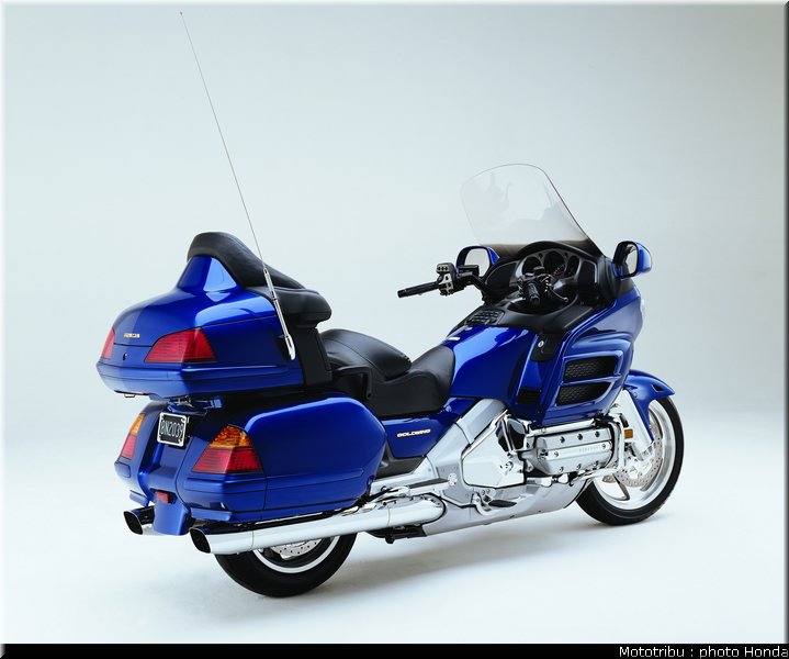 honda_goldwing_2001_009