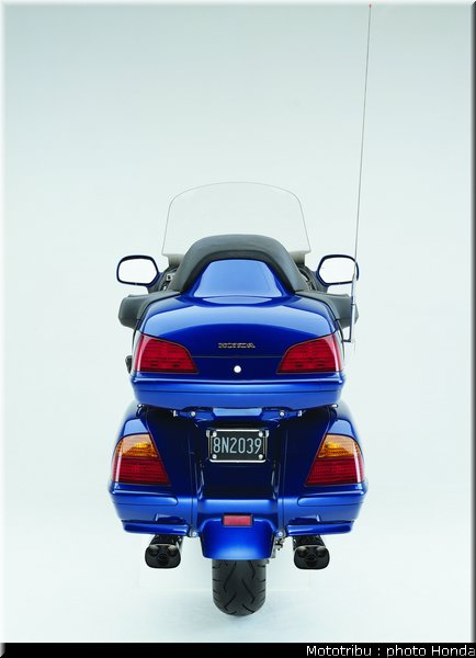 honda_goldwing_2001_011