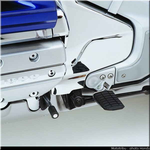 honda_goldwing_2001_022