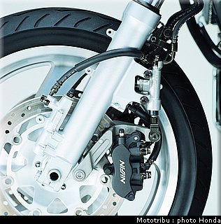honda_goldwing_2001_028.jpg