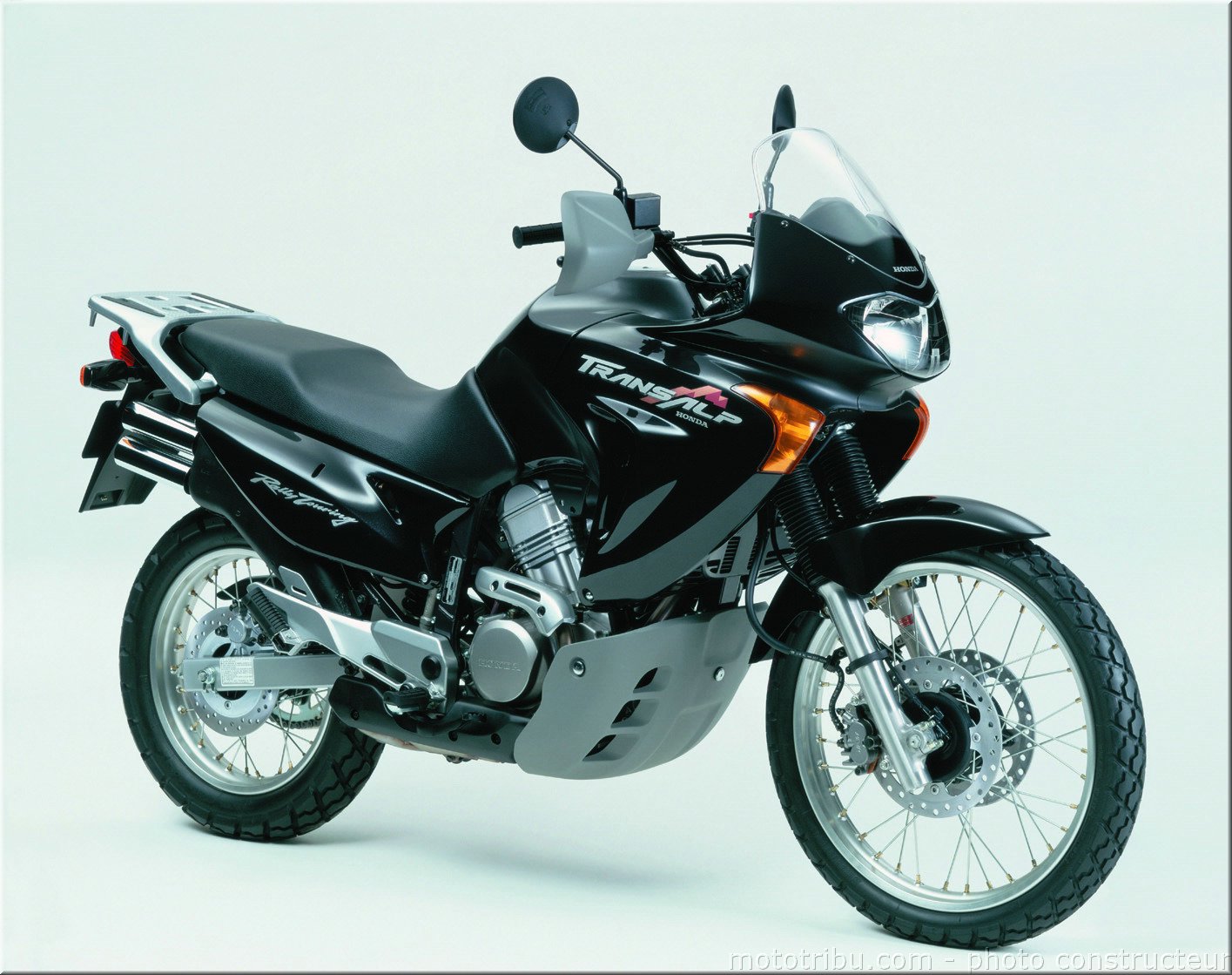 MOTO 