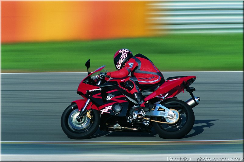 MOTO 