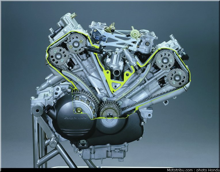 honda_800_vfr_vtec_2002_019