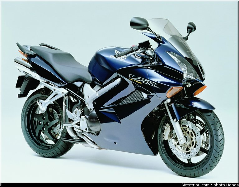 honda_800_vfr_vtes_abs_2002_006