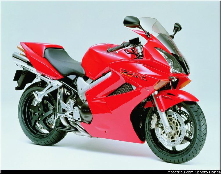honda_800_vfr_vtes_abs_2002_007