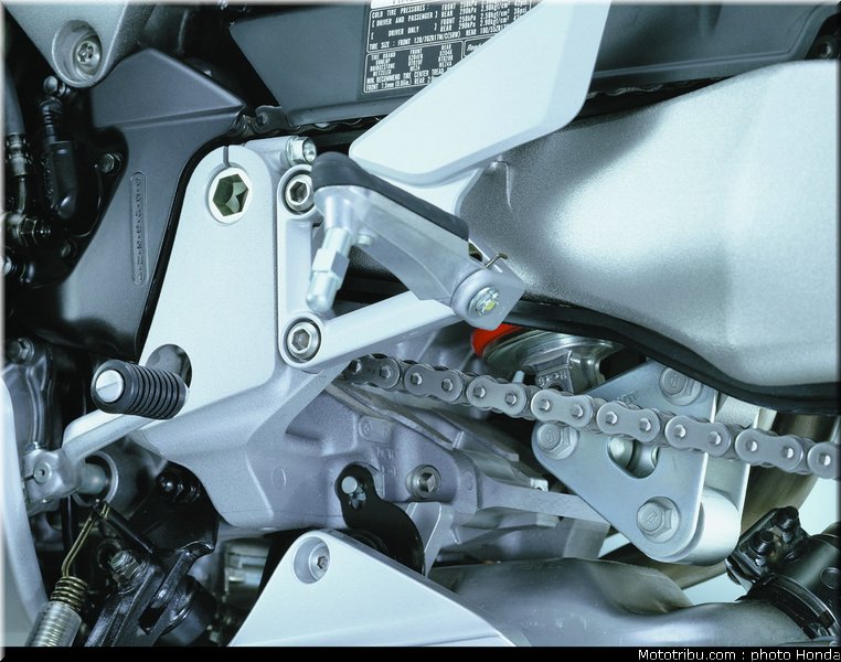 honda_800_vfr_vtes_abs_2002_031