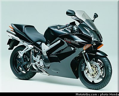 honda_800_vfr_vtec_2002_006.jpg