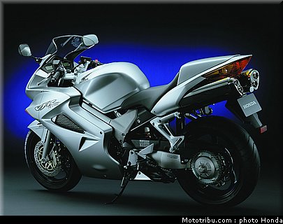 honda_800_vfr_vtes_abs_2002_002.jpg