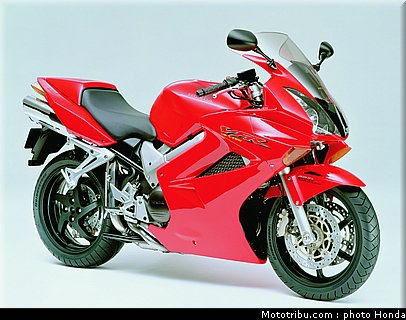 honda_800_vfr_vtes_abs_2002_007.jpg