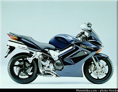 honda_800_vfr_vtes_abs_2002_011.jpg