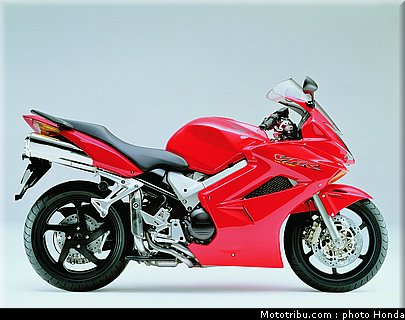 honda_800_vfr_vtes_abs_2002_013.jpg