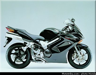 honda_800_vfr_vtes_abs_2002_014.jpg