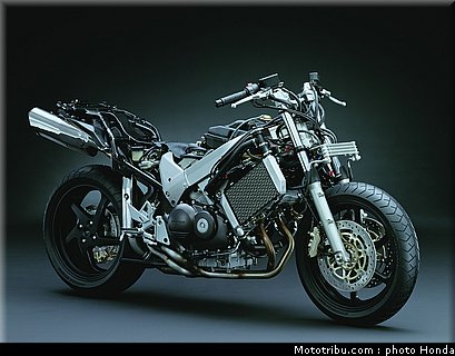 honda_800_vfr_vtes_abs_2002_037.jpg