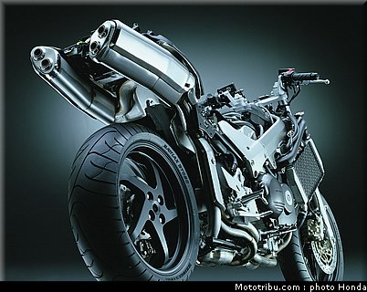 honda_800_vfr_vtes_abs_2002_040.jpg