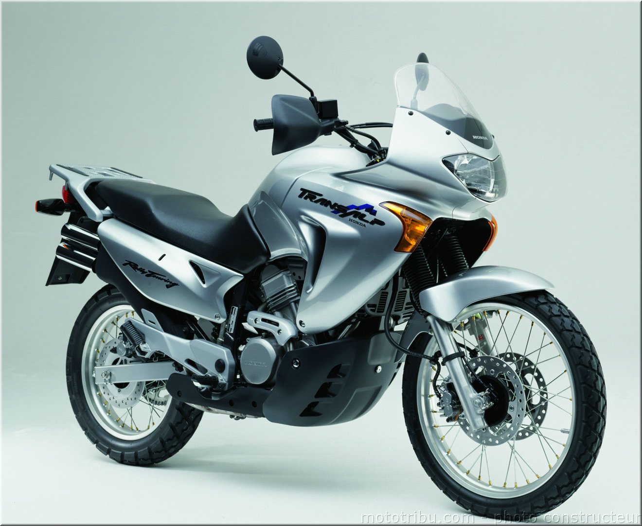 MOTO 