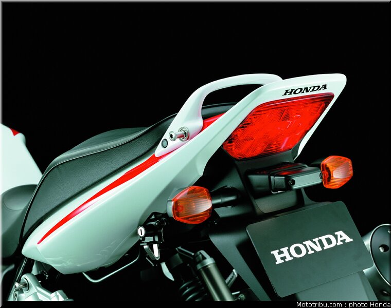 honda_1300cb_2003_029