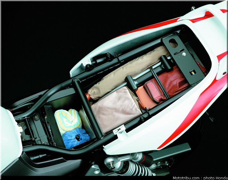 honda_1300cb_2003_032