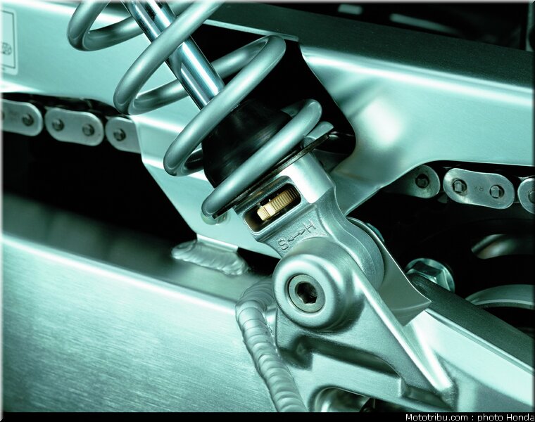 honda_1300cb_2003_037