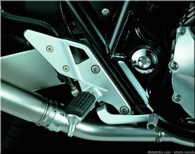 honda_1300cb_2003_039